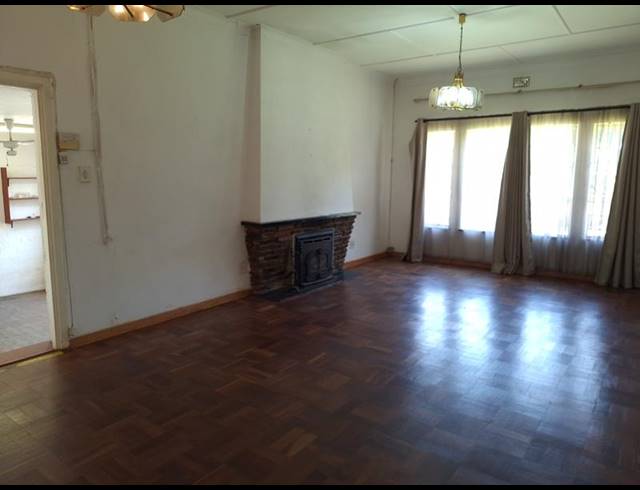 4 BEDROOM HOUSE FOR SALE IN EMMARENTIA